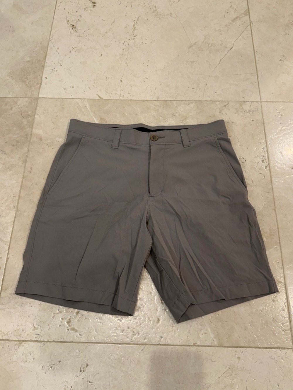 Southern Tide brrr° Performance Golf Shorts Mens 32 Gray Stretch Lightweight Qui